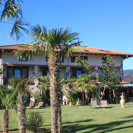 Hazienda - Fuer Ein Paar Tage Oder Monatelang Aparthotel 4*