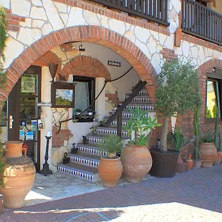 Hazienda Apartmenthotel - Für ein paar Tage oder monatelang 4*