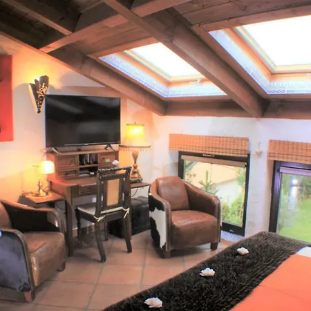 Hazienda - Fuer Ein Paar Tage Oder Monatelang Aparthotel